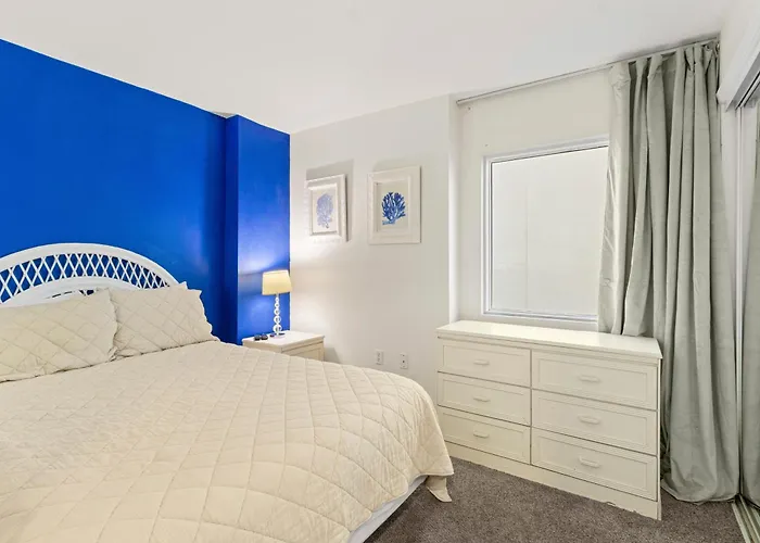 Holiday home Seacrest 301